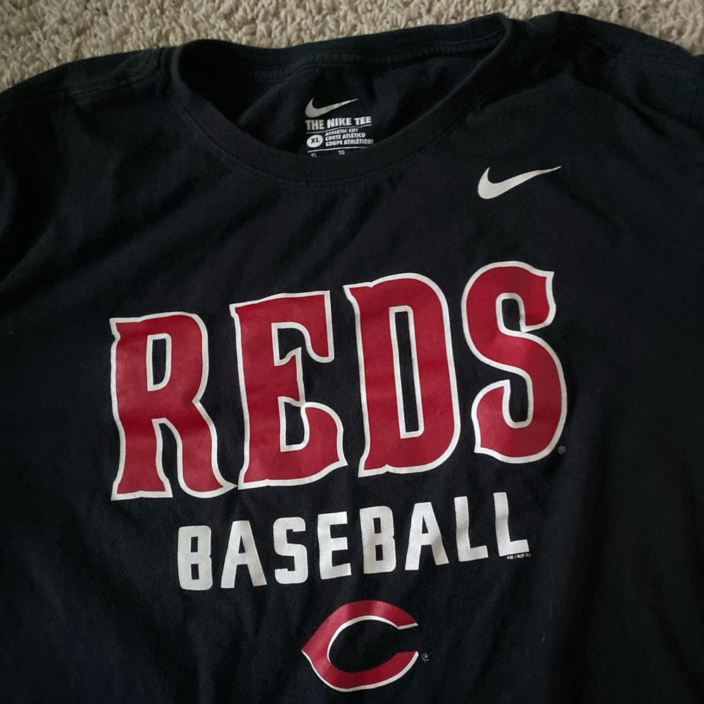 Cincinnati Reds tee - Picture 2 of 5